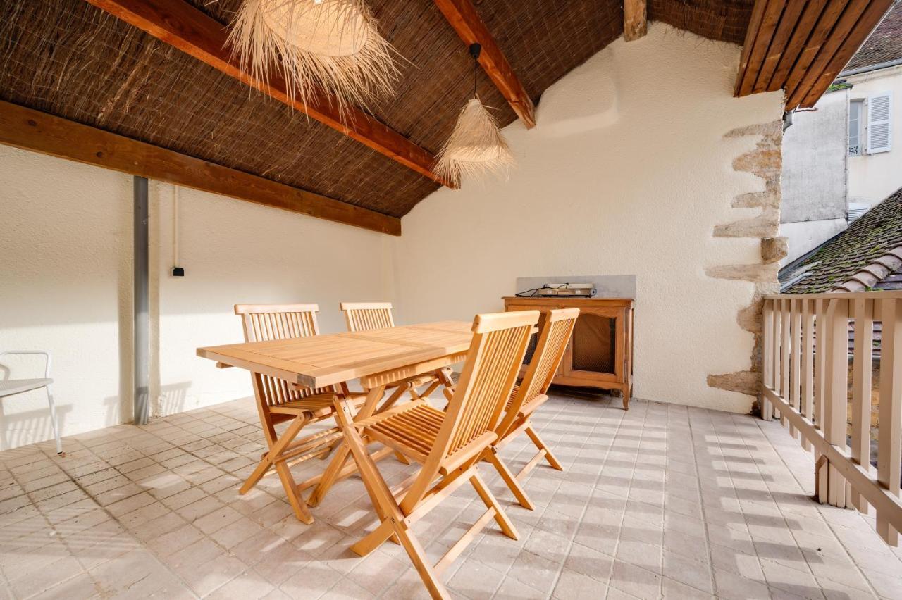 Grand Appartement 8 Personnes Terrasse Privative Hyper Centre Calme Lons-le-Saunier Exterior foto